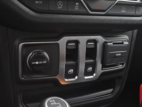 New 2026 Jeep Wrangler Sport AWD/4WD image 28