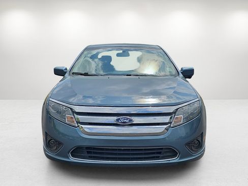 Used 2012 Ford Fusion SE image 2