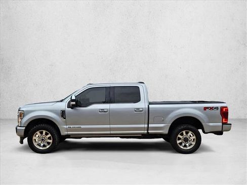 Used 2022 Ford F250 Platinum w/ FX4 Off-Road Package AWD/4WD image 7