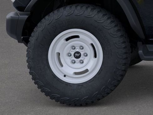 New 2026 Ford Bronco Heritage Edition AWD/4WD image 21