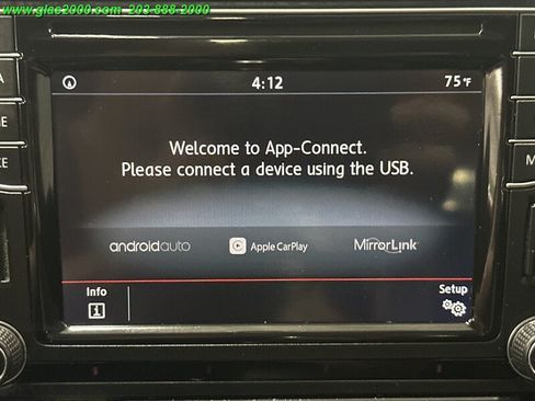 Used 2017 Volkswagen Jetta GLI FWD image 16
