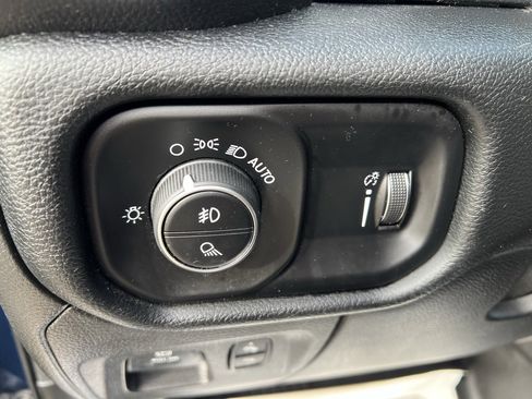 Used 2020 RAM 1500 Big Horn image 30