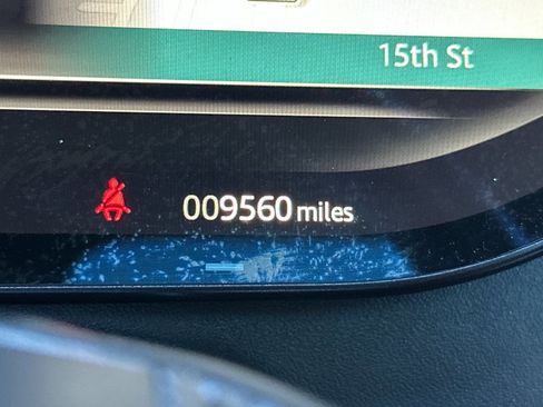 Used 2025 Land Rover Range Rover SE image 31