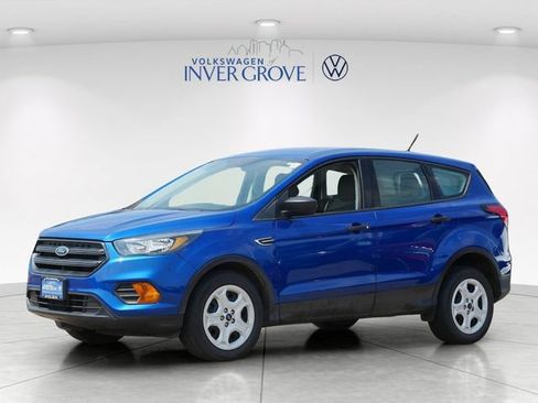 Used 2019 Ford Escape S FWD image 3
