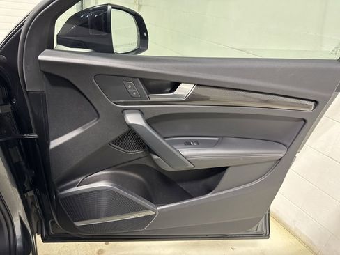 Used 2019 Audi SQ5 Prestige image 42
