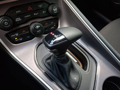 Used 2022 Dodge Challenger R/T Scat Pack RWD image 14