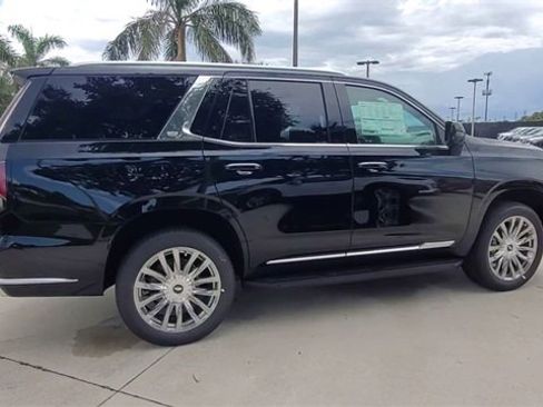 Certified 2021 Cadillac Escalade Premium Luxury image 15