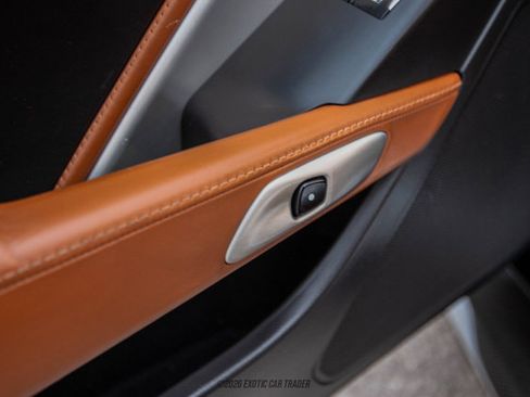 Used 2016 Chevrolet Corvette Z06 w/ 3LZ Preferred Equipment Group image 32