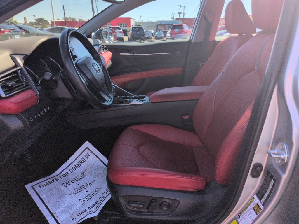 Used 2023 Toyota Camry XSE w/ Navigation Package FWD image 9
