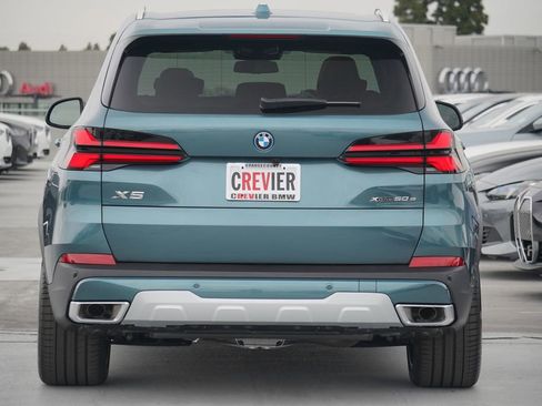 Used 2025 BMW X5 xDrive50e w/ Premium Package image 7