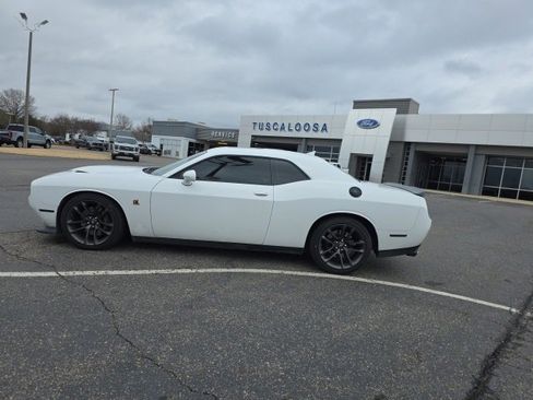 Used 2023 Dodge Challenger R/T Scat Pack w/ Plus Package image 6
