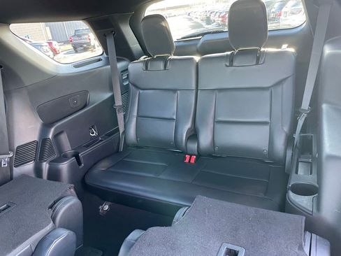 Used 2025 Ford Explorer ST-Line AWD/4WD image 9
