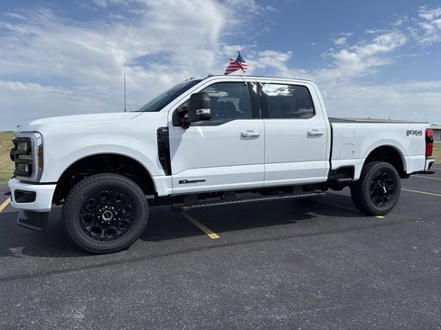 New 2026 Ford F250 XLT w/ XLT Premium Package image 29