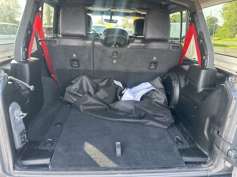 Used 2020 Jeep Wrangler Unlimited Rubicon w/ Quick Order Package 28Y Recon image 22