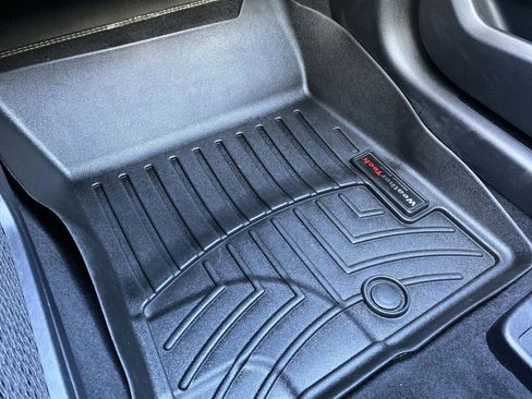 Used 2021 Ford Escape Titanium w/ Titanium Elite Package image 28