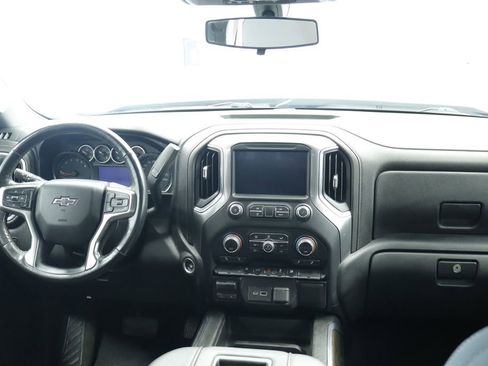 Used 2019 Chevrolet Silverado 1500 RST AWD/4WD image 23