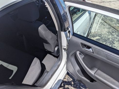 Used 2015 Volkswagen Jetta S FWD image 15