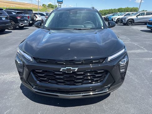 New 2026 Chevrolet Trax ACTIV w/ Driver Confidence Package FWD image 2