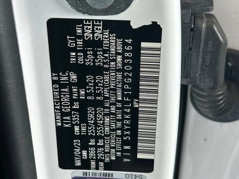 Used 2023 Kia Sorento FWD image 55