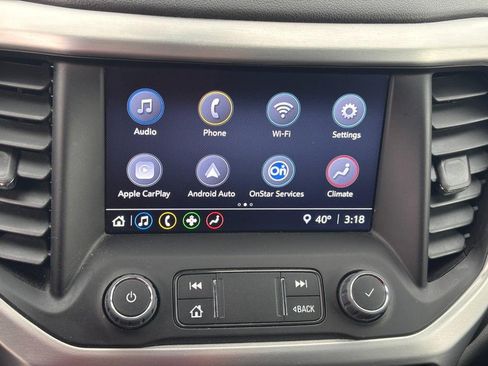 Certified 2023 GMC Acadia SLE w/ Driver Convenience Package image 23