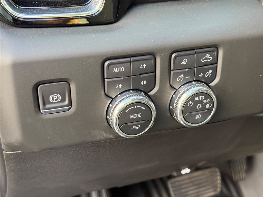 Used 2025 GMC Sierra 1500 Denali w/ Denali Reserve Package AWD/4WD image 17