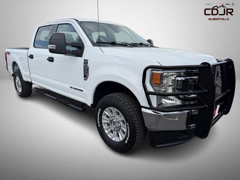 Used 2022 Ford F250 XLT w/ FX4 Off-Road Package AWD/4WD image 1