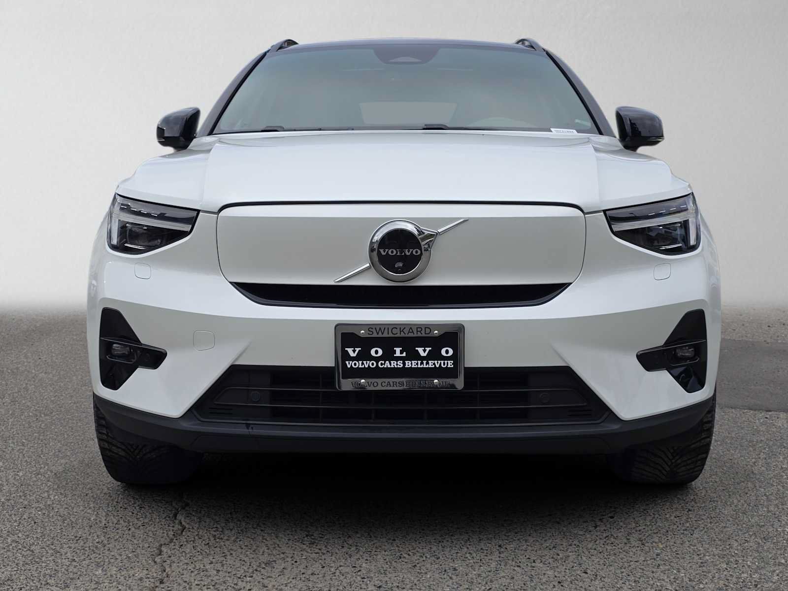 Certified 2023 Volvo XC40 Recharge Ultimate w/ Protection Package Premier AWD/4WD image 9