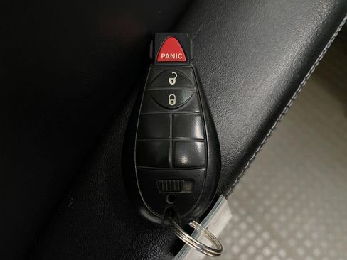 Used 2021 Jeep Cherokee Latitude AWD/4WD image 28