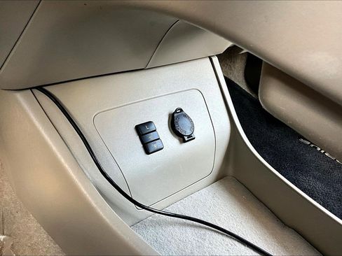 Used 2011 Toyota Prius Four w/ Solar Roof Pkg image 25