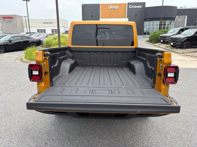 New 2026 Jeep Gladiator Sport AWD/4WD image 5