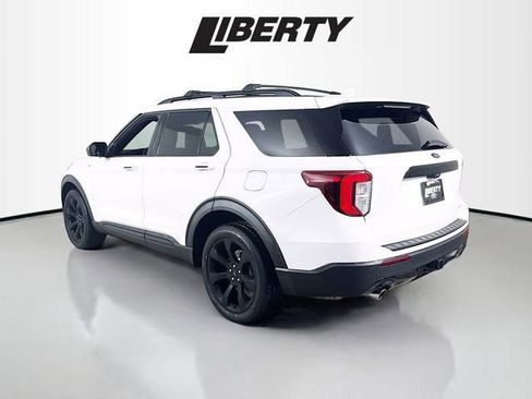 Certified 2023 Ford Explorer ST-Line w/ Class IV Trailer Tow Package image 5