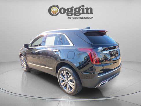 Used 2025 Cadillac XT5 Premium Luxury image 4