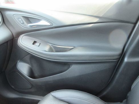 Certified 2023 Buick Encore GX Essence w/ Experience Buick Package FWD image 34