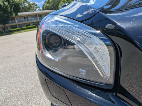 Used 2015 Mercedes-Benz SL 400 image 9