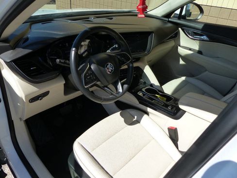 Used 2021 Buick Envision Essence image 18