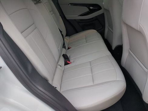 Used 2024 Land Rover Range Rover Evoque S AWD/4WD image 17