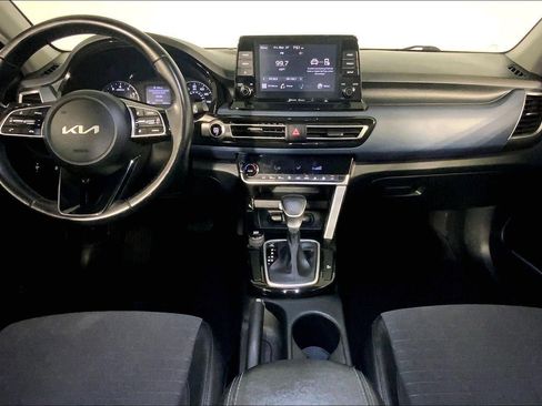 Used 2023 Kia Seltos S image 15