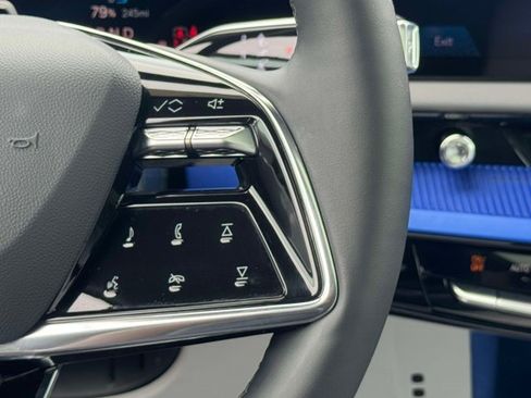 Certified 2025 Cadillac Optiq Luxury 1 AWD/4WD image 7