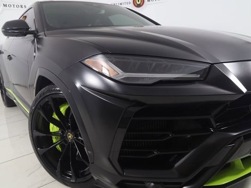 Used 2022 Lamborghini Urus image 27