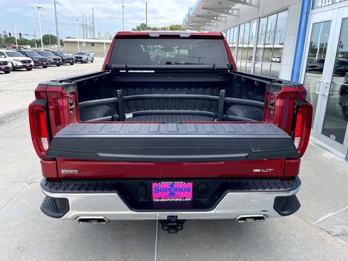 Used 2024 GMC Sierra 1500 SLT w/ SLT Premium Package AWD/4WD image 8