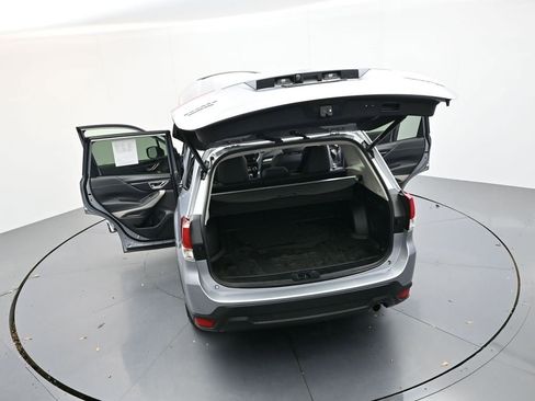 Used 2024 Subaru Forester Limited image 40
