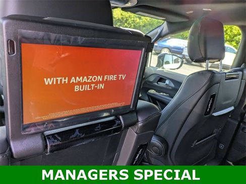 New 2026 Chrysler Pacifica Select image 25