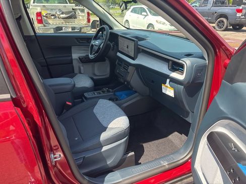 New 2026 Ford Maverick XLT w/ 4K Tow Package AWD/4WD image 13