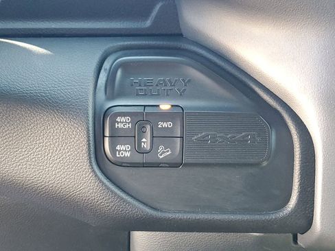 Used 2021 RAM 2500 Big Horn w/ Night Edition image 30