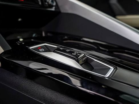 New 2025 Audi Q5 Premium image 25