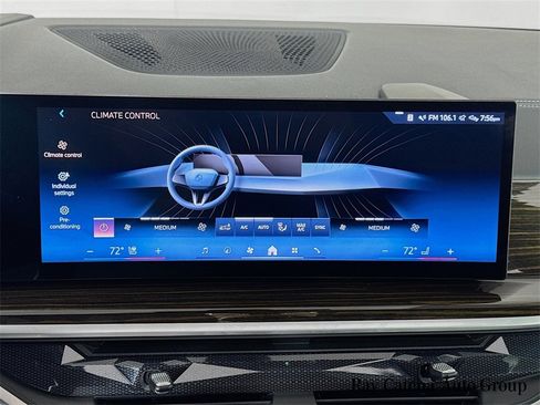 Used 2024 BMW X5 xDrive40i w/ Executive Package image 16