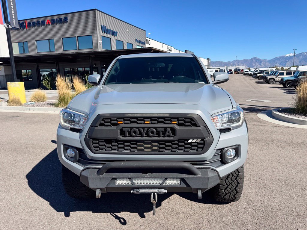 Used 2021 Toyota Tacoma TRD Off-Road AWD/4WD image 8