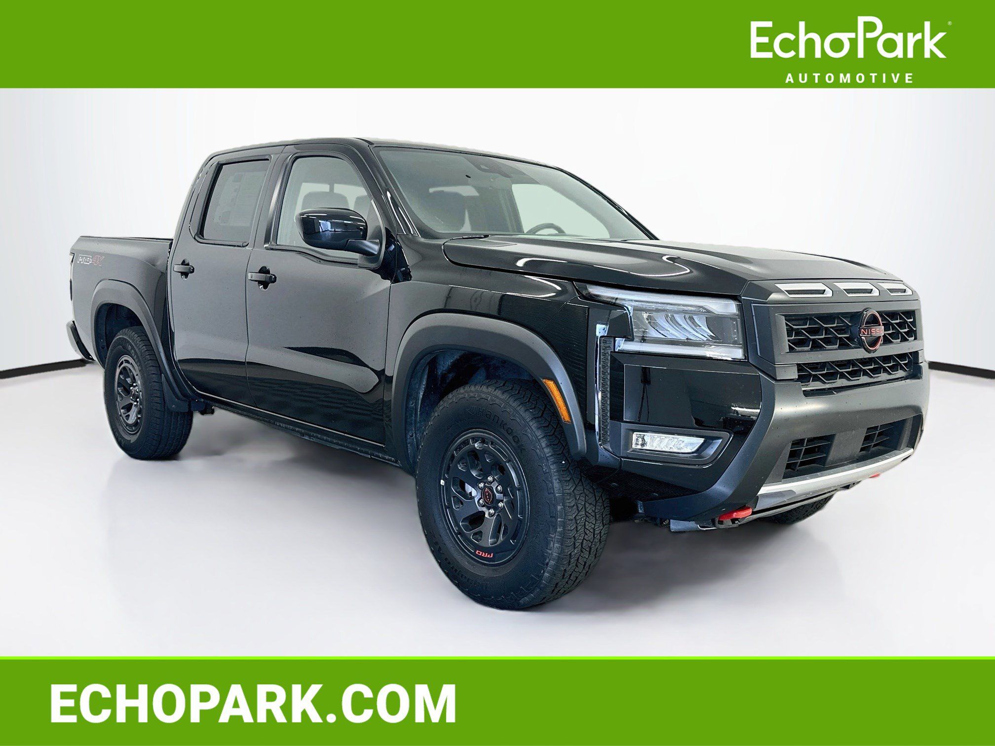 Used 2026 Nissan Frontier PRO-4X AWD/4WD image 1