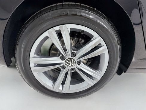 Used 2023 Volkswagen Jetta SE FWD image 32