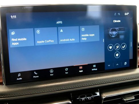Used 2023 Lincoln Nautilus Reserve AWD/4WD image 19